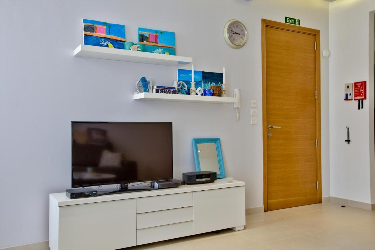Bright And Central 2 Bedroom Apartment In Sliema Exterior foto